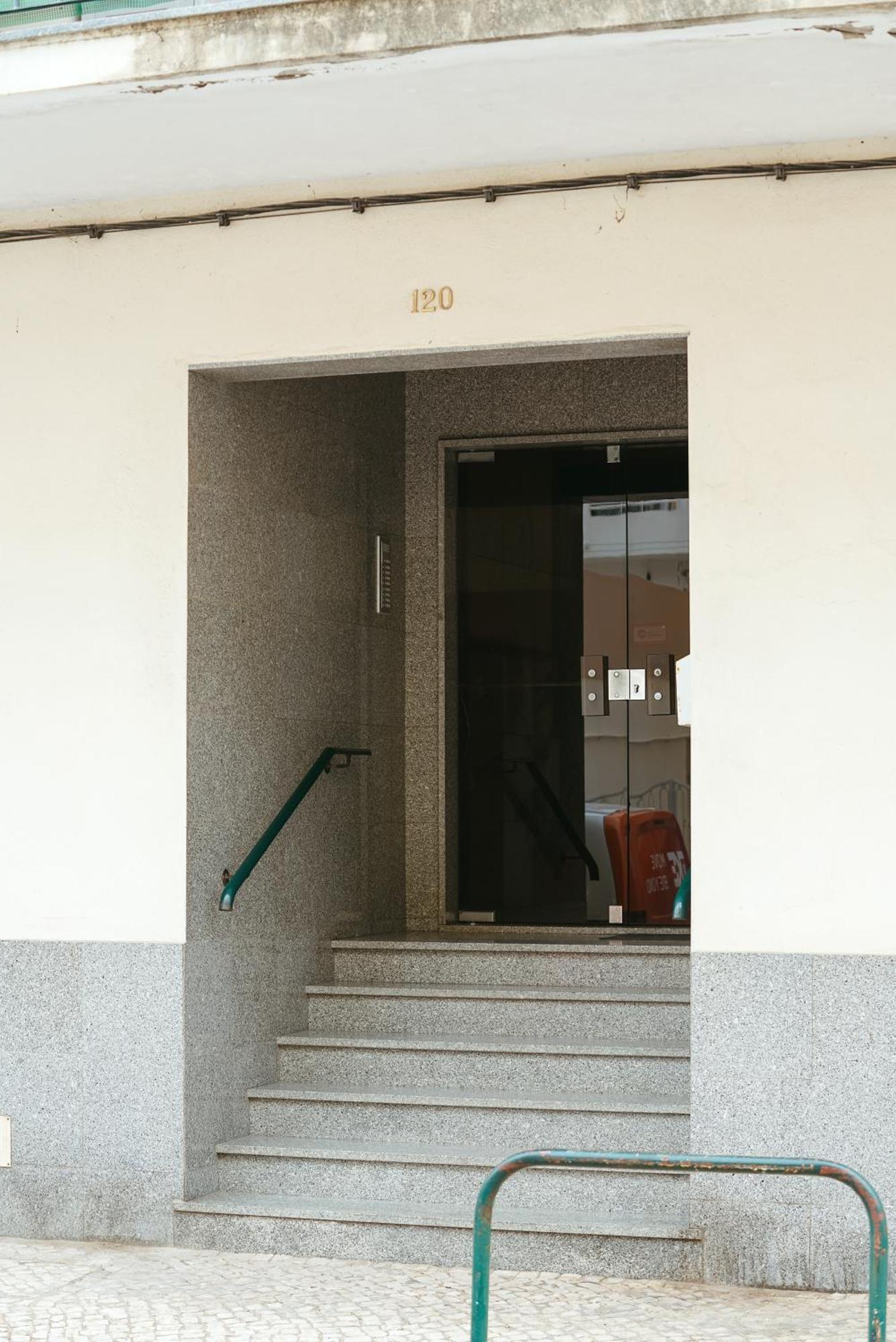Apartamento Cristina - Proximo Da Praia Armação de Pêra Exterior foto